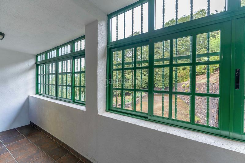 Foto 5487edd2-8c78-4935-bb63-cbe046d16114. Masia amb xemeneia aparcament a La Perdoma - San Antonio - Benijos Orotava (La)