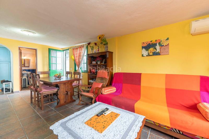 Foto 8c30ba44-1fe0-4301-92ce-41152d880abd. Masia amb xemeneia aparcament a La Perdoma - San Antonio - Benijos Orotava (La)