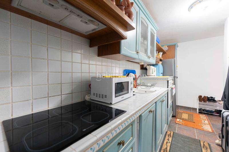 Foto f92a90e3-1cc8-4fbf-8fbe-3654e380f164. Masia amb xemeneia aparcament a La Perdoma - San Antonio - Benijos Orotava (La)