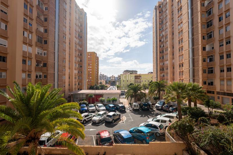 Foto a5661e6b-72e2-4a15-85c5-22bb8ade2338. Pis a calle pepita serrador 10 a La Salle - Cuatro Torres Santa Cruz de Tenerife