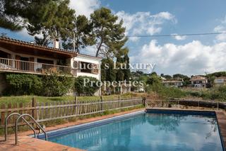 Chalet in Premià de Dalt