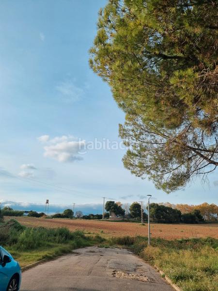 Foto b41b7cac-17c4-499c-acf8-978c4422ac09. Terreny residencial a Canovelles