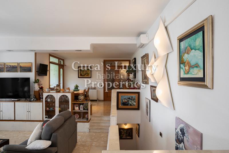 Foto 8c4bea3c-bf50-4c3d-aeee-fe2fc79318f8. Duplex avec cheminée chauffage parking dans Can Pou-Camp de Mar Premià de Mar