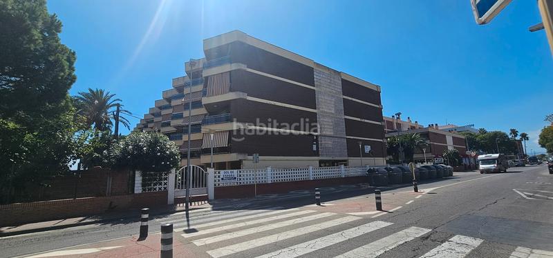 Foto 6b5cdb4d-7339-4139-a9a8-9b1538058d63. Apartamento piso en venta en sol de españa primera linea vistas piscina y garaje en Cambrils