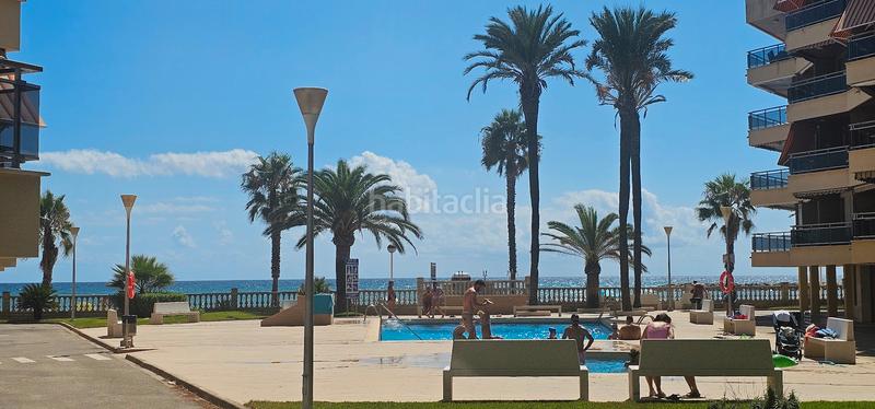 Foto c9308c86-9406-4c73-b644-42c5d1695a1d. Apartamento piso en venta en sol de españa primera linea vistas piscina y garaje en Cambrils