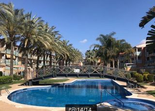 Apartment in Carrer castell de tamarit 18. Se vende planta baja con piscina garaje y trastero
