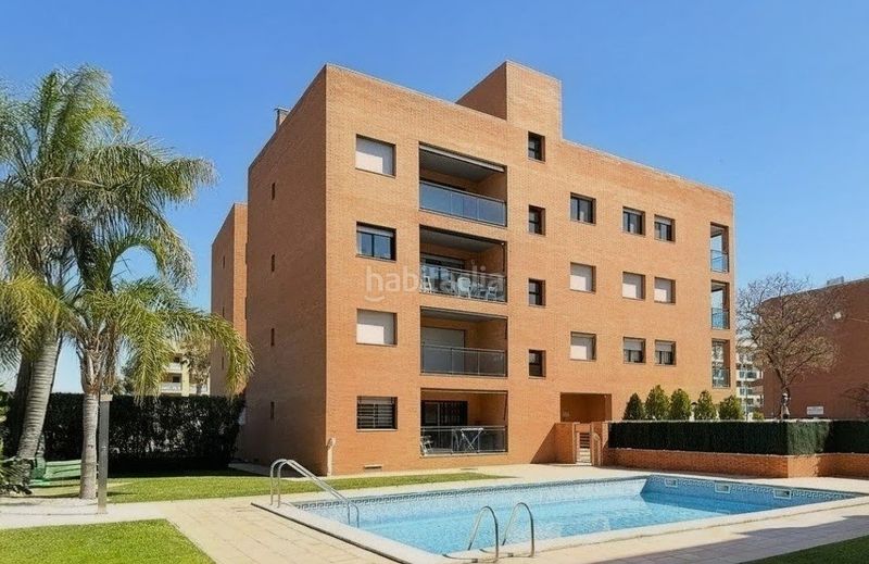 Foto 18ad7092-dba2-44a0-b6f3-c788ca40687c. Apartament amb calefacció aparcament piscina a Cap de Sant Pere Cambrils