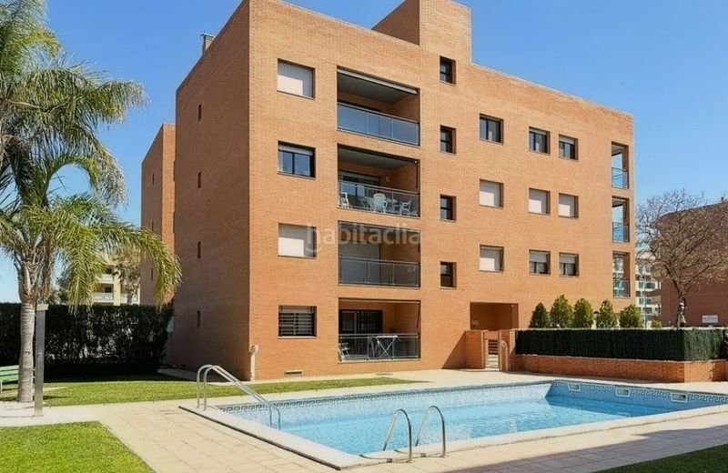 Foto 304a43c0-ec5b-4e0f-9107-d95b5316b2f3. Apartament amb calefacció aparcament piscina a Cap de Sant Pere Cambrils