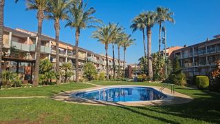 Apartment in Carrer castell de tona 24. Piso en venta en calle castell de tona