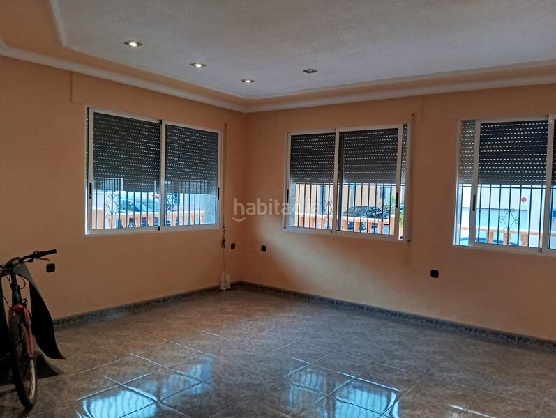 Foto 85c830ee-f2b3-456d-8aa9-15de917e5dd5. Casa a schiera in calle alegría 0 in Garres y Lages Murcia