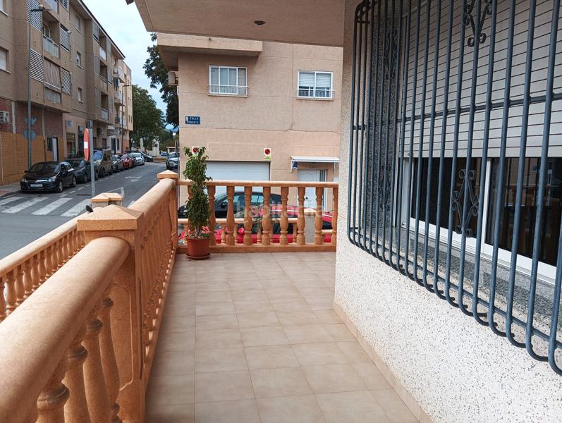 Foto b9760b6f-7ea8-4a6f-930e-97b824208608. Casa a schiera in calle alegría 0 in Garres y Lages Murcia