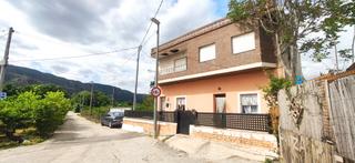 Maison à Senda de los garres 84. Casa con parcela para reformar con vistas a la montaña en los ga