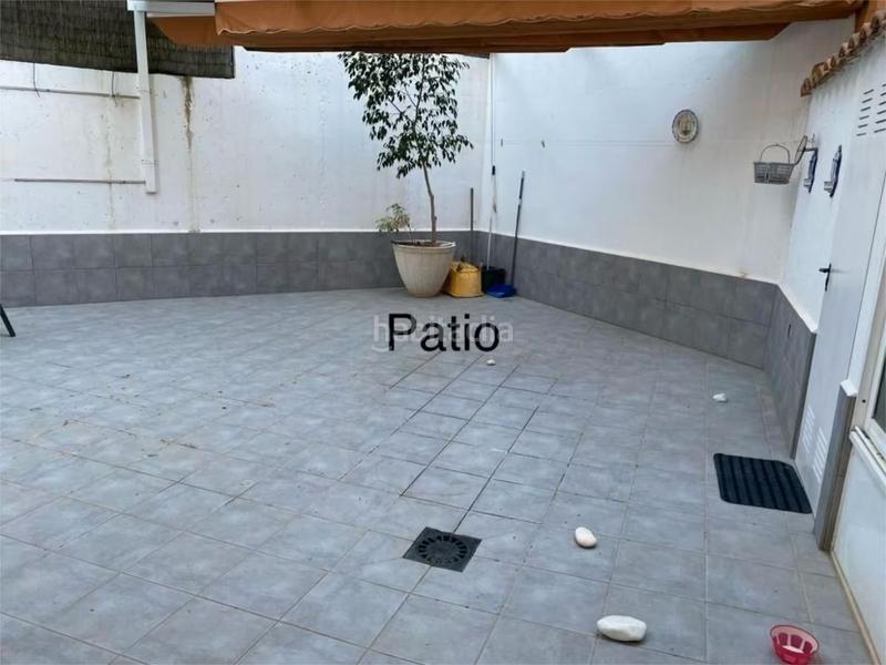 Foto b4eaeffb-adac-4911-a11a-1d08946e4d49. Casa pareada en calle de los caños 3a triplex con jardín y piscina comunitaria en pleno verdolay en santo ángel en Murcia