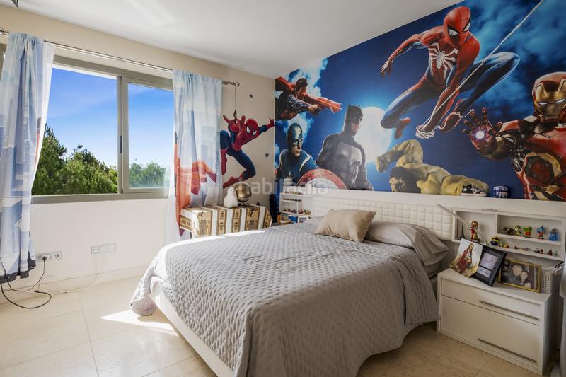 Foto e0b1ee25-a135-4f6d-8b16-e42e4983cd9c. Ático exclusivo ático dúplex con vistas panorámicas en Los Flamingos golf, benahavis en Benahavís