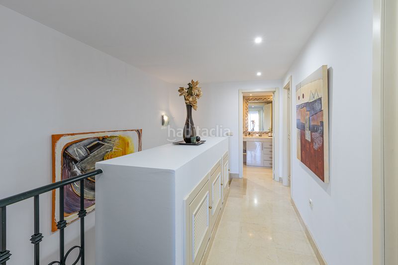 Foto 0a0c3c0c-a7ec-4b67-9d22-b7f265f790c7. Casa aparellada amb aparcament piscina a Riviera del Sol Mijas