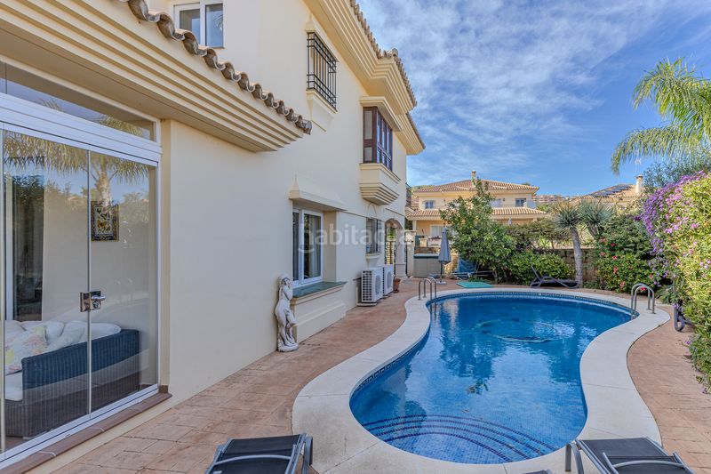 Foto 478a3869-23e2-4746-a863-0184f538698d. Casa aparellada amb aparcament piscina a Riviera del Sol Mijas
