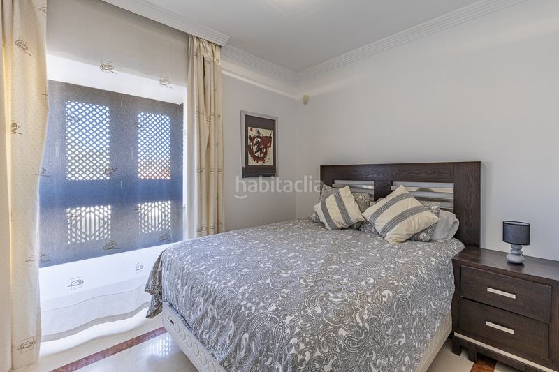 Foto 71cadbed-39c3-40c0-b2fe-91e7c6585215. Casa aparellada amb aparcament piscina a Riviera del Sol Mijas