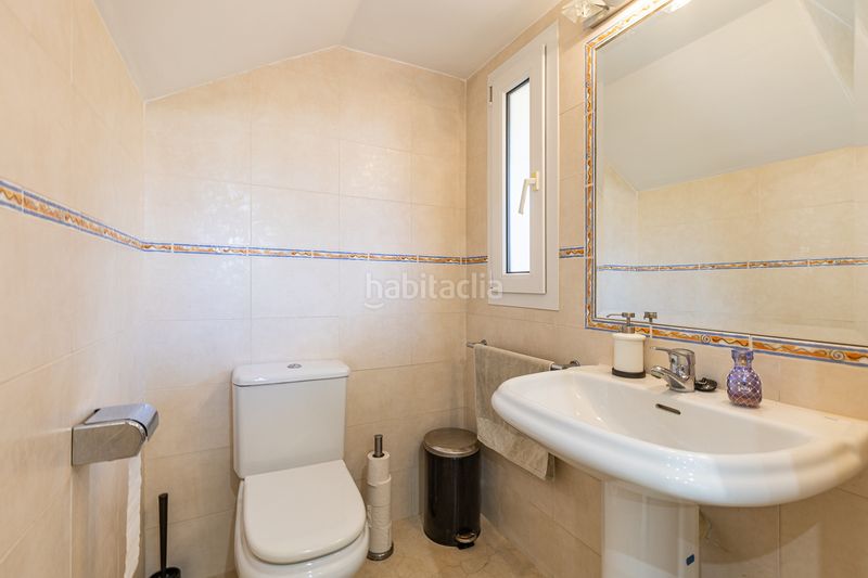 Foto dce574d9-a46e-4059-af97-ae9d87979a21. Casa aparellada amb aparcament piscina a Riviera del Sol Mijas