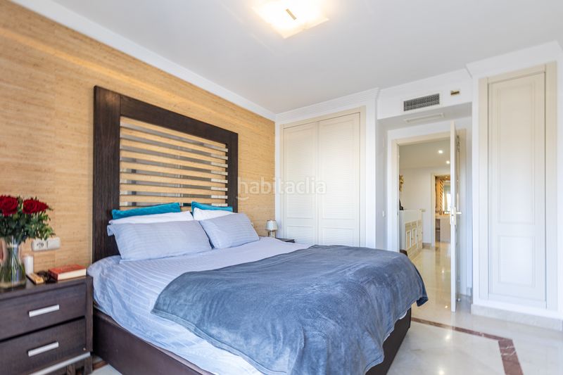 Foto f9efe5ec-47e9-4c40-a801-432338d7e6ba. Casa aparellada amb aparcament piscina a Riviera del Sol Mijas