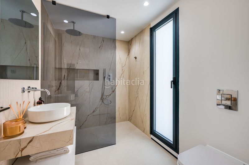 Foto 0de322c4-a53e-41b8-9d95-9d8a31c13607. Casa amb aparcament piscina a Marbesa Marbella