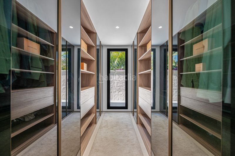 Foto 7183d9c8-17ba-432e-9ca4-c8fc5b1eb8c9. Casa amb aparcament piscina a Marbesa Marbella