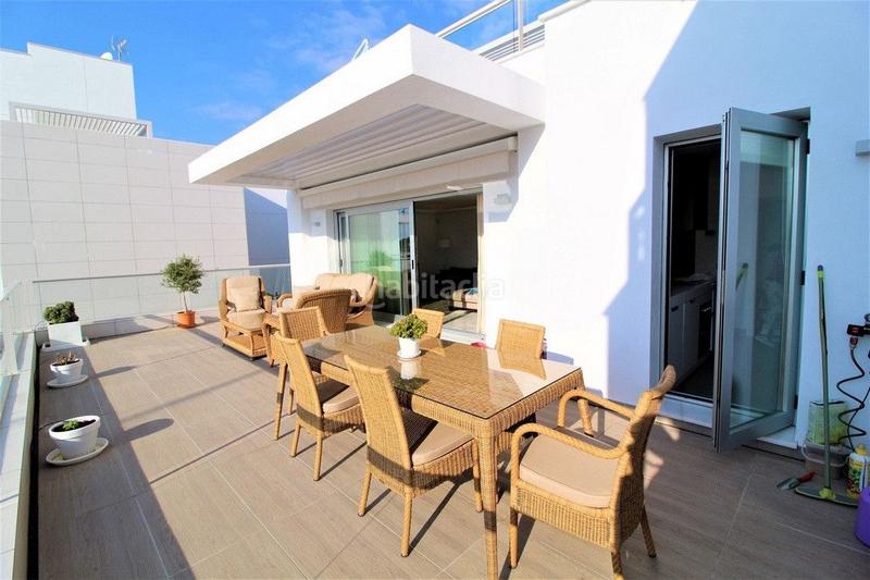 Foto 301f71e0-6d68-431c-8139-830ba0977809. Attique avec chauffage parking piscine dans Nueva Alcántara Marbella