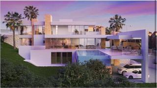 Terreny residencial a Elviria. Fantastica parcela de 1.140m2, con proyecto y licencia concedida