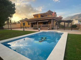 Chalet dans Centro ciudad. Traditional andalusian style villa