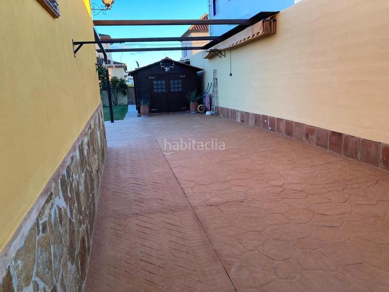 Foto 0628bc8f-515a-4eb5-9738-57c2b64cf3f7. Chalet traditional andalusian style villa en Centro ciudad Fuengirola