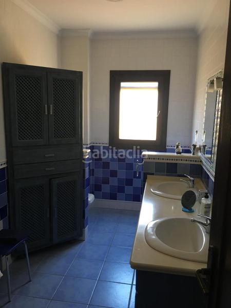 Foto aab96554-cb1f-4a7e-9552-fcf1936c1890. Chalet traditional andalusian style villa en Centro ciudad Fuengirola