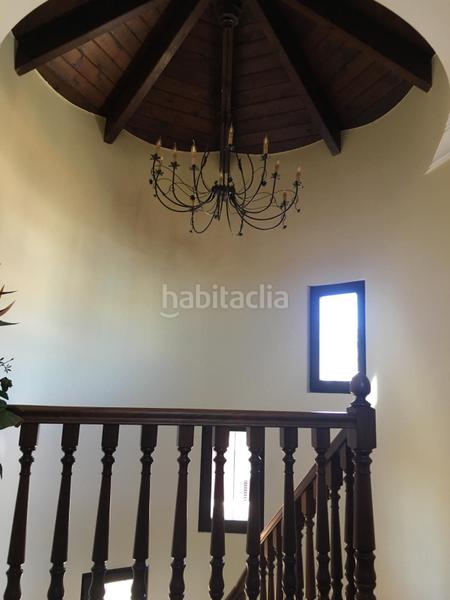 Foto f42cb0bf-5ad4-42af-8777-eb3c1b827e21. Chalet traditional andalusian style villa en Centro ciudad Fuengirola