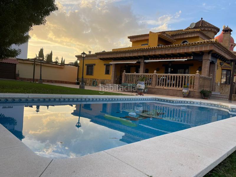 Foto f94d89e6-2e88-4267-80e7-6b7a009d0ce0. Chalet traditional andalusian style villa en Centro ciudad Fuengirola