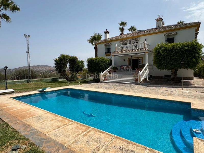 Foto c5bb864e-f7a6-4fbe-a791-2d46ca0904f6. Chalet in calle de alhaurín el grande 24 in Cártama