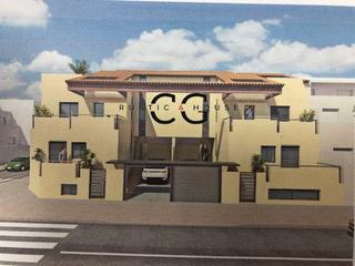 Terreny residencial a Hellín. Solar en venta en estación tren.