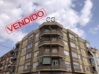 Pis a Hellín. Piso en venta en gran vía, 3 dormitorios.