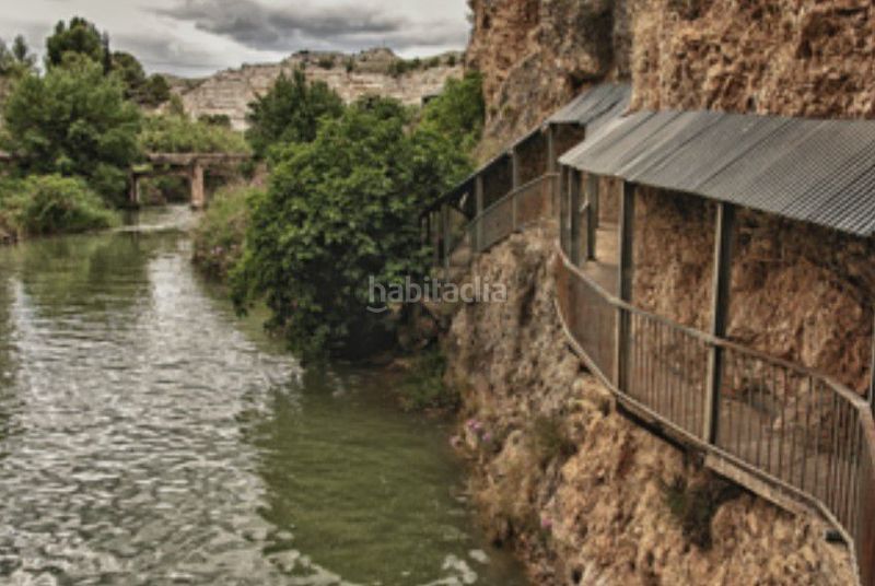 Foto c532687c-cd27-4d1a-bb93-aab930b44921. Maison avec parking dans Hellín