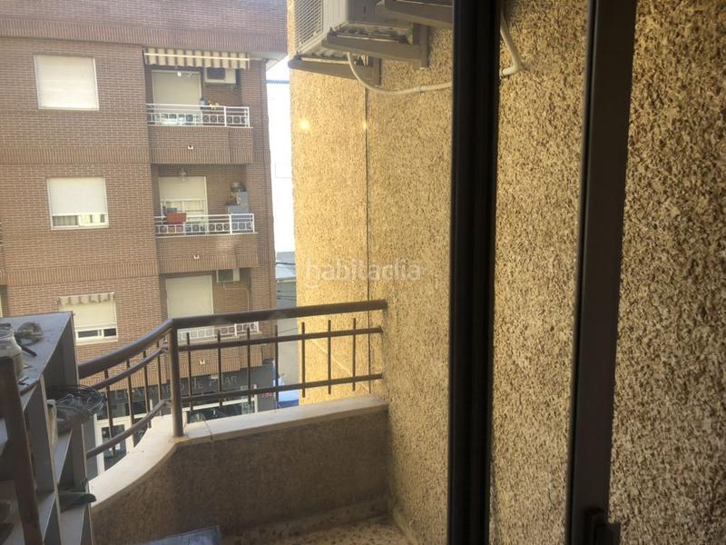 Foto fd06e460-adb3-4b37-a296-7162f5a0f35d. Piso  en venta en gran vía, 3 dormitorios. en Hellín