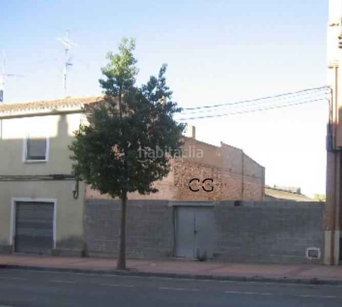 Foto b0cb014c-3e4d-44d6-9572-5f2fb5959dc5. Terreno residencial solar en venta en avd. constitucion. en Hellín