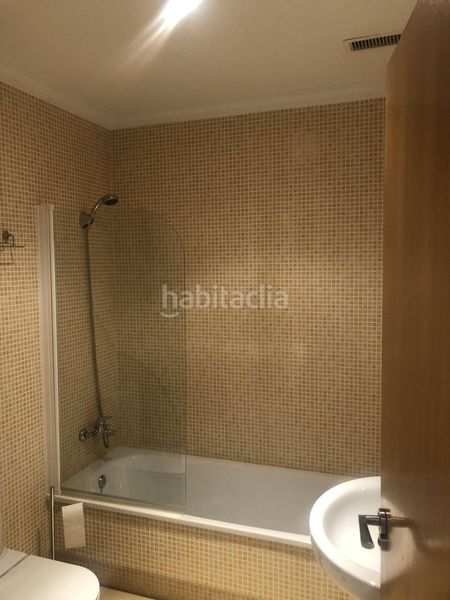 Foto 5140d619-deb1-45ab-8f2d-bf810cf556f8. Piso  en venta , 3 dormitorios. en Hellín