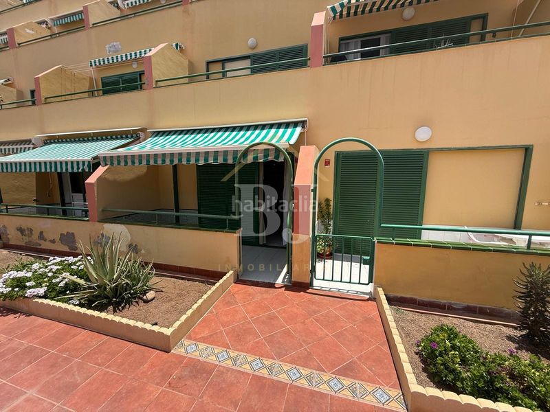 Foto 04b8af07-8294-469b-b9a7-9f7586f424c4. Apartament amb aparcament piscina a Costa del Silencio Arona
