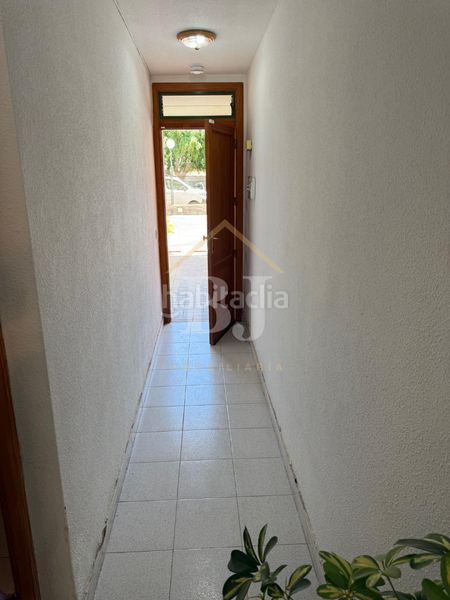 Foto 38ca498e-2bd2-4aba-a709-7398cf6a4216. Apartament amb aparcament piscina a Costa del Silencio Arona