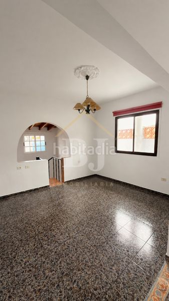 Foto a96eacd7-ead6-43a8-8963-1c4be7d35f68. Casa amb aparcament a Silos (Los)