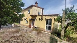 Casa en Vilanova de Arousa. Casa con potencial en primera lnea de mar en vilanova de arousa