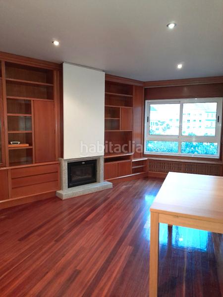 Foto 31e50663-625c-4435-9bee-3dd1f4bb550c. Miete etagenwohnung mit kamin heizung parking in Centro - Echegaray Pontevedra