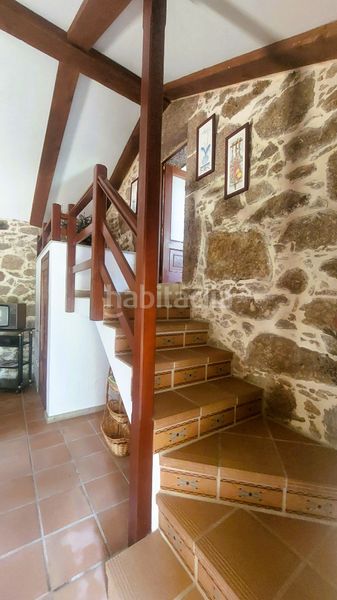 Foto 89fd2bb0-f099-4a2a-8051-fd33b52038e0. Masia amb aparcament a Barro