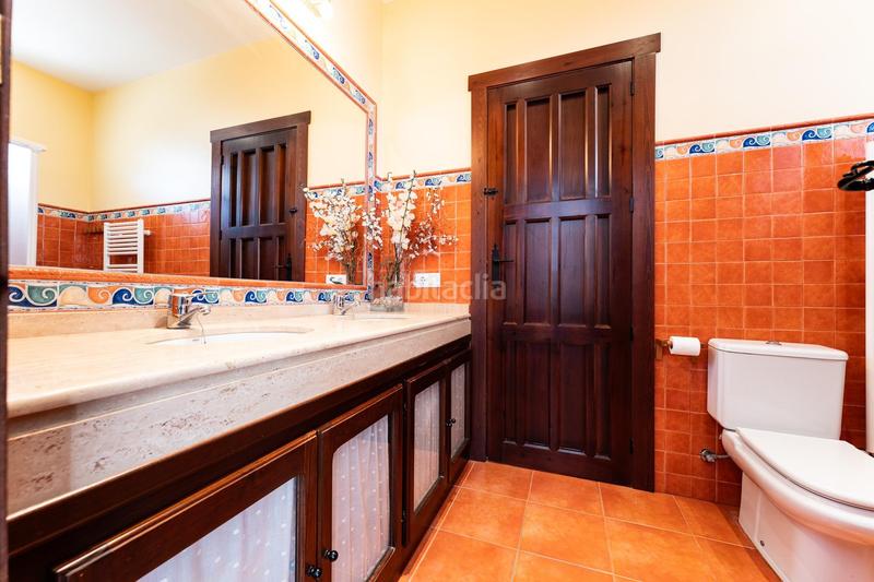 Foto 344a024b-a110-4f66-99d8-eea0455142cc. Chalet mit heizung parking pool in Rute