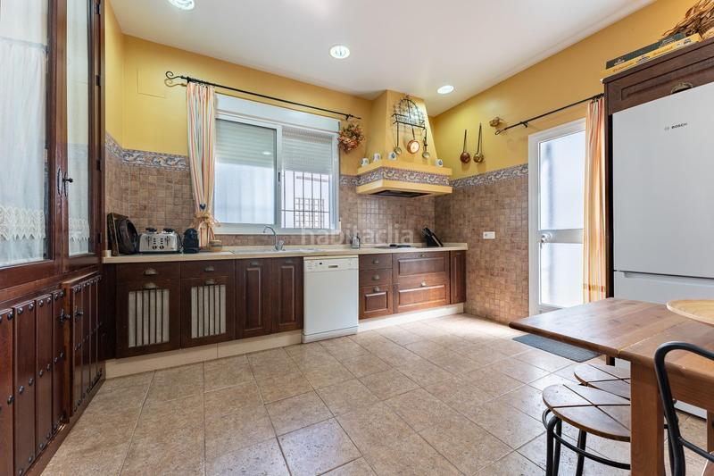 Foto def56e20-b5ac-406c-8dd9-15be99086472. Chalet mit heizung parking pool in Rute