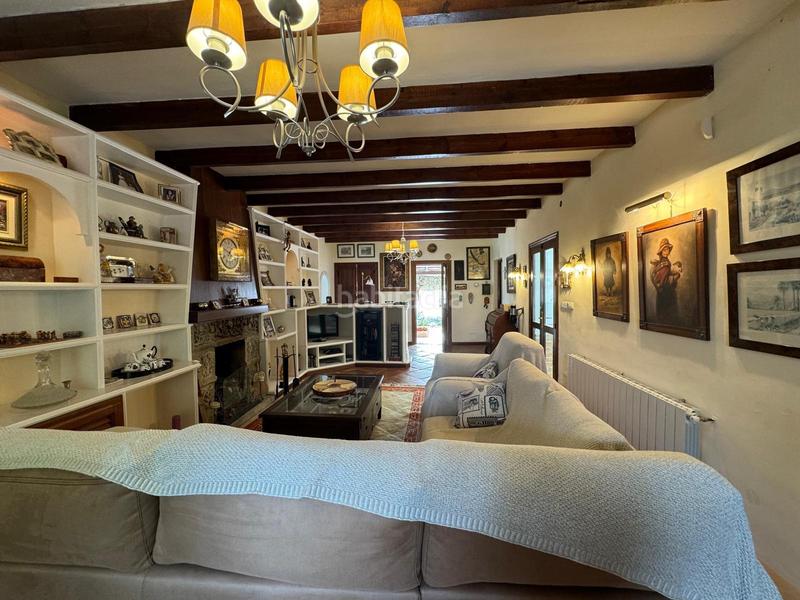 Foto 73a7af58-e247-4d77-b5a7-1e5d35c82483. Xalet a calle taralpe 94 a Centro Alhaurín de la Torre