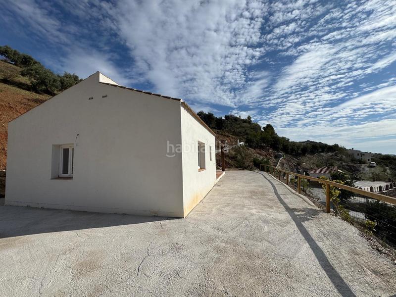 Foto 0af95d03-a4ca-4fad-a78e-53902e34e81c. Chalet  en pleno corazón de los montes de málaga en Colmenar