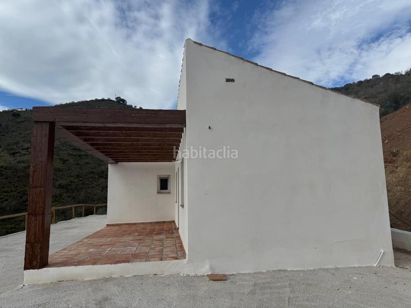 Foto 6a4c08b1-2c90-4a7d-81ad-97e8dc898a34. Chalet  en pleno corazón de los montes de málaga en Colmenar